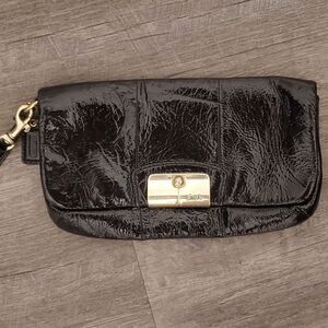Coach Wristlet Women's Small Black Patent Leather Gold Hardware